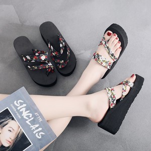Nouvelles sandales compensées à plateforme pour femme, motif floral, style décontracté, hiver 2026 - Product Image 4