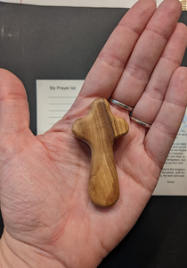 Fatto a mano gererusalem incrocia i regali cristiani tascabile crocifisso di palma piccole croci a mano in legno d'ulivo - Product Image 3