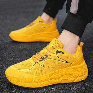 รองเท้าผู้ชายไซส์ใหญ่รุ่นใหม่ ระบายอากาศได้ดี พร้อมคุณสมบัติเสริมความสูง รองเท้ากีฬาเพื่อการพักผ่อน รองเท้ากีฬาลำลองสำหรับผู้ชาย - Product Image 3
