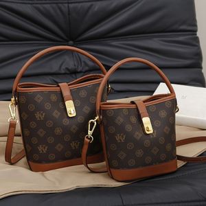 Fashionable PU Leather Ladies' Bucket Bag. 2025 New Model of High-end Luxury Brand Designer <b>Handbag</b>.0866 - Product Image 4