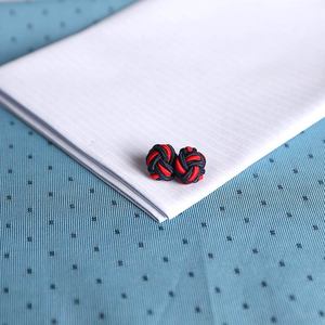 Venta al por mayor <span class=keywords><strong>de</strong></span> los hombres <span class=keywords><strong>de</strong></span> <span class=keywords><strong>gemelos</strong></span> <span class=keywords><strong>de</strong></span> color rojo y azul marino <span class=keywords><strong>camisa</strong></span> <span class=keywords><strong>de</strong></span> seda nudo <span class=keywords><strong>gemelos</strong></span> a precio barato - Product Image 2