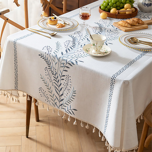 Tovaglia rettangolare in <span class=keywords><strong>cotone</strong></span> e lino con ricami eleganti e macramè, dal design moderno e semplice, per decorazioni domestiche e feste. - Product Image 1