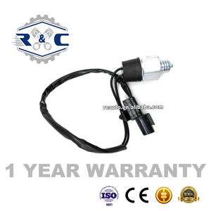 Interrupteur de <span class=keywords><strong>marche</strong></span> arrière automatique R&C de haute qualité 93860-02510 93860025 pour <span class=keywords><strong>Hyundai</strong></span> I20 Kia Picanto / Rio 1.0-1.25 CVVT 09-15 - Product Image 3