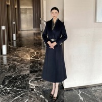 Ensemble de Costume Professionnel Formel pour Femme avec Col Cheongsam Bleu OEM ODM, Séchage Rapide, Polyester/Rayonne, Idéal pour l'Accueil Hôtelier et la Réception