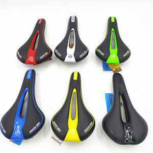 Sillín de Bicicleta Hueco, Suave y Cómodo, Asiento de Bicicleta de Montaña Unisex para Adultos, Diseño Moderno Negro - Product Image 2