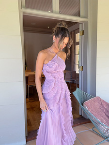 <span class=keywords><strong>Abito</strong></span> Casual in Chiffon di moda estivo con Design personalizzato <span class=keywords><strong>abito</strong></span> Casual arruffato sottile e all'americana elegante <span class=keywords><strong>abito</strong></span> da sera a pieghe lungo da discoteca - Product Image 2