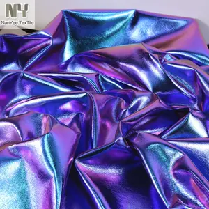 Текстиль Nanyee толщиной 0,6 мм, фиолетовая Переливающаяся полиуретановая ткань с подложкой из вискозы