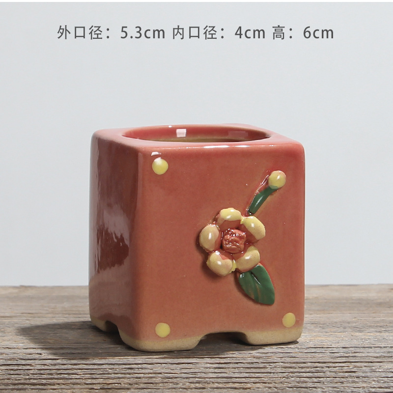 Flor roja pellizcada a mano.