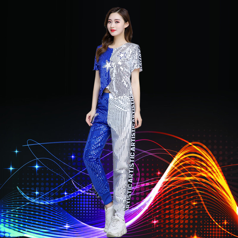 Empalmar un conjunto completo de pantalones azul + plateado azul ma