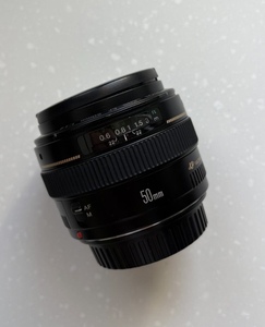 Objectif Canon EF 50mm F/1.4 USM d'occasion pour appareils plein format - Livraison rapide - Product Image 2
