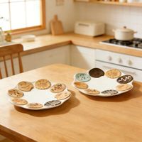 Assiette en céramique style Ins, couleur sous-glaçure, compatible micro-ondes, pour hôtels et usage domestique, assiette de table hautement esthétique, forme irrégulière