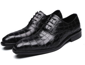 รองเท้าหนังแท้ผู้ชายแบบสวม ปิดนิ้วเท้า ดีไซน์ลายนูนเพ้นท์มือ สำหรับธุรกิจและงานทางการ ฤดูใบไม้ร่วง ปี 2026 รุ่นขายดีที่สุด - Product Image 5