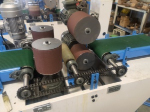 Chế biến gỗ Bốn mặt Sander bằng gỗ bảng vuông Máy đánh bóng với bốn mặt phong trào cho MDF Điều kiện Mới - Product Image 5