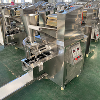 Machine de fabrication de samosa et de boulettes entièrement automatique de sortie d'usine efficace pour les lignes de transformation des aliments machine de fabrication de samosa