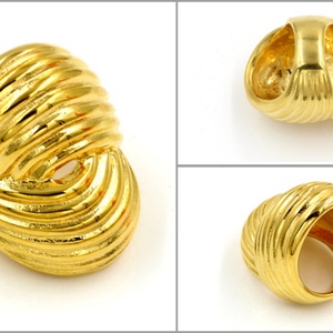 Anillos de Acero Inoxidable para Hombre al por Mayor, Anillos Gruesos Chapados en Oro de 18K PVD, Joyería de Diseño para Hombre y Mujer - Product Image 3