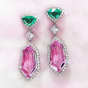 Orecchini Pendenti Lunghi in Cristallo Rosa per Donne, Accessori di Moda Eleganti e Minimalisti per Uso Quotidiano - Product Image 2