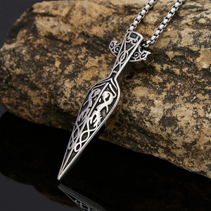 Yunnique – collier avec pendentif épée en argent tibétain pour hommes, chaîne en métal de style viking rétro, 60cm, accessoire de pull à la mode, bijoux cadeau - Product Image 1