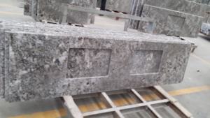 Groothandel Alaska Beige Wit Graniet Gepolijst Geslepen Gevlamd Graniet Stenen Aanrecht Prijzen - Product Image 3