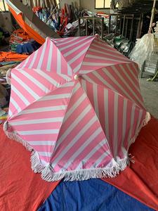 <span class=keywords><strong>Parasol</strong></span> de plage personnalisé en fibre de verre coupe-vent de luxe de 6,5 pieds avec pompon de 11cm - Product Image 4