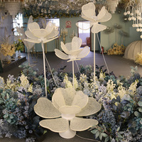 Nouvelle Décoration Florale Géante LED Blanche Chaude pour Mariage et Usage Domestique AC220V Certifiée IP44
