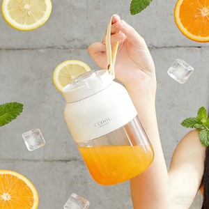 בלנדר מיץ נייד 700ML, בלנדר מיני נטען לפירות, בלנדר מיני נייד להכנת שייקים, מסחטת פירות ניידת - Product Image 3