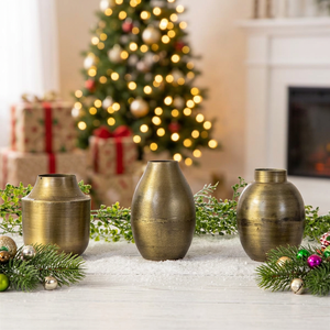 Vases en aluminium anciens - Product Image 1