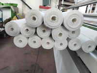 Machine de rembobinage et d'enroulement automatique de papier toilette gaufré contrôlée par PLC avec pompe, prix usine, vente chaude