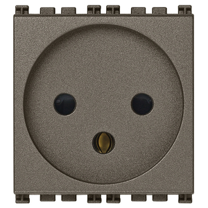 เต้ารับโลหะแบบอิสราเอล Sicury 2P+T 16A ความสูง 5.3 ซม. สำหรับใช้กับเต้ารับไฟฟ้า - Product Image 1