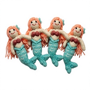 Poupées sirènes en laine tricotée, décorations murales faites à la main, écologiques, traditionnelles, princesses des mers de dessin animé, taille personnalisée, Noël - Product Image 1