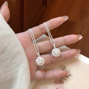 Collar Largo de Plata de Ley S925 con Diseño Floral de Sueño, Corazón, Campana y Orquídea Elegante con Perla, Cadena de Suéter de Alta Gama para Mujer - Product Image 1