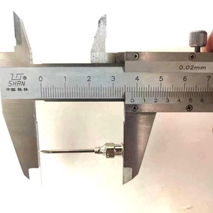 Aguja de jeringa de 13mm LUER hipodérmica de acero inoxidable al por mayor para aplicación de animales de aves de corral - Product Image 6