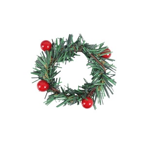 Serie Natalizia Anello Portatovagliolo in Tessuto Intrecciato a Mano con Frutti Rossi e Aghi di Pino Dorati per Matrimoni - Product Image 5
