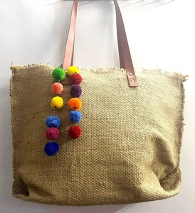 Sac à main en perles de jute naturel fait à la main pour femme élégante accessoire de mode polyvalent pour une utilisation en extérieur - Product Image 6
