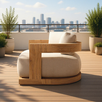 Moderner Designer-Loungesessel Halbkreisförmiger Holzrahmen Plüschiges Beige Stoffkissen Skulpturaler Sessel für Wohnzimmer Hotel-Dekor