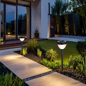 Lampe solaire LED à piquet pour pelouse, étanche IP65, rechargeable, avec capteur de lumière, pour jardin, allée, extérieur - Product Image 5