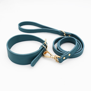 Luxuriöses Maßgefertigtes Hundehalsband mit Schnellverschluss aus PU & Leder Materialien Personalisierte Namensschilder Metall-Logo-Etikett - Product Image 3