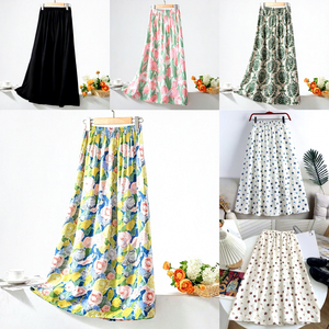 Falda de Satén de Cintura Alta y Corte en A para <span class=keywords><strong>Mujer</strong></span>, Diseño Plisado Casual de Media Longitud con Estilo Dulce y Hermosas Flores - Product Image 5