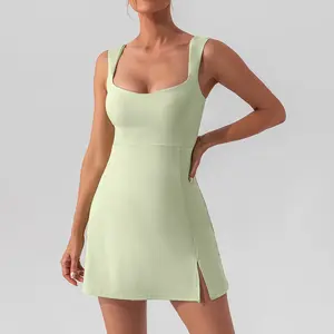 Yeni seksi düz renk Yoga tenis elbise hafif nefes açık Golf spor Yoga elbise kadın