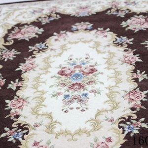 Alfombra de oración de chenilla compuesta lavable, muy vendida, con base de goma antideslizante, popular en el Medio Oriente para el culto musulmán en el hogar. - Product Image 1