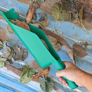 Mayorista LM Gutter Getter, Herramienta de Limpieza de Aleros y Techos, Cuchara para Hojas y Suciedad, Multiusos, Ajuste Flexible, Material ABS, Grande - Product Image 4