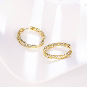 Joyería CM de Oro de 14k al Por Mayor, Latón Chapado en Oro, Zirconia Cúbica de Moda, Aretes de Aro Grande para Mujer, Arracadas Huggie, Pendientes <span class=keywords><strong>Cuff</strong></span> - Product Image 2
