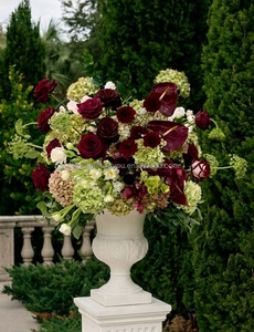 Composizione Floreale Artificiale Bianca e Verde per Bouquet da Sposa e Centrotavola, Decorazione per Eventi - Product Image 3