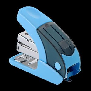 Mini <span class=keywords><strong>grapadora</strong></span> promocional que hace la máquina, <span class=keywords><strong>grapadora</strong></span> de <span class=keywords><strong>libros</strong></span> multifuncional con elevador de grapas <span class=keywords><strong>para</strong></span> uso en oficina - Product Image 4