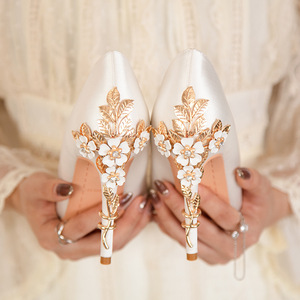 Escarpins de tacón alto para mujer, zapatos de boda de lujo con trenzas, tacones de aguja altos para damas - Product Image 4