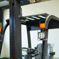 Batteria al litio impilatore completamente elettrico carrello elevatore elettrico da 1.6 tonnellate carrello elevatore elettrico