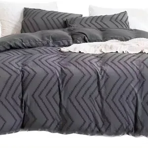 Luxury 100% Polyester Queen Comforter Set 4-Piece Home Bedding with Cutting