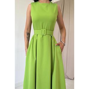 Elegante Vestido de Noche de Satén Verde Pistacho con Cuello Halter, Corte en A y Falda Acampanada, con Cintura Natural - Product Image 2