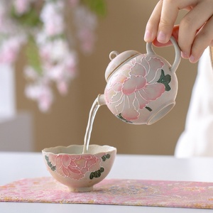 Service à thé Rhyme Peony, coffret cadeau, céramique peinte à la main, dégradé de couleurs, une théière, deux tasses, cadeau d'entreprise, cadeau d'anniversaire - Product Image 3