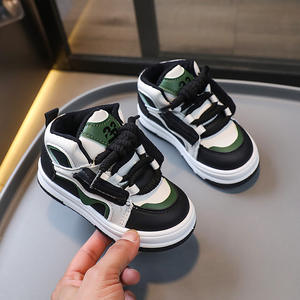 <span class=keywords><strong>Scarpe</strong></span> sportive per bambini 2024 nuove <span class=keywords><strong>scarpe</strong></span> con suola solida per bambini <span class=keywords><strong>scarpe</strong></span> da tavola per bambini per ragazzi moda Casual con suola morbida per ragazze Sneakers - Product Image 5