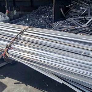 Di elevata purezza di alluminio profilo rottami di alluminio 6063 di alluminio rottami di alluminio estrusione di esportazione di rottami India corea thailea Malaysia Dubai - Product Image 3